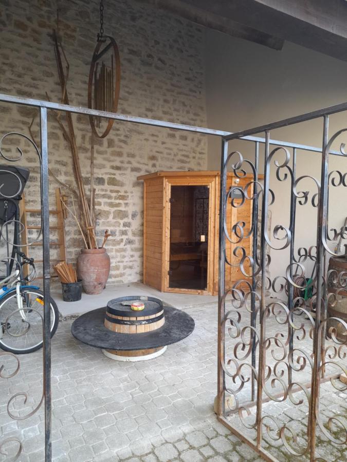 Chambre Du Jura Saint-Germain-les-Arlay Экстерьер фото